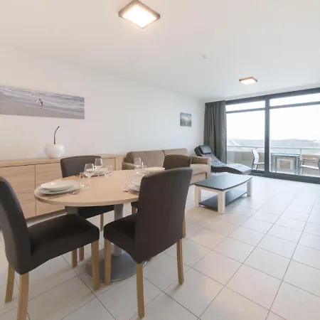 Seaview 4 With Parking By Interhome