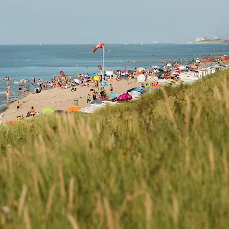 Seaview 4 With Parking By Interhome *