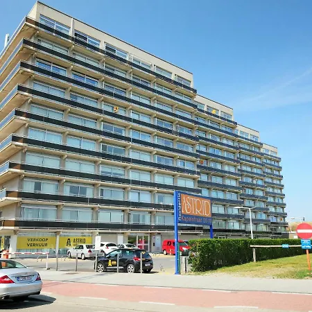 Seaview 4 With Parking By Interhome Appartement