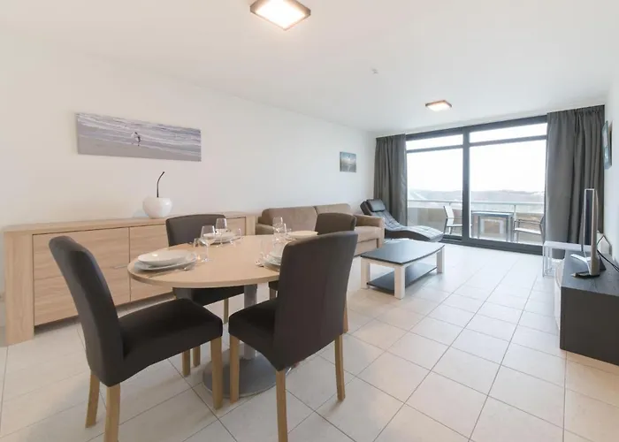 Seaview 4 With Parking By Interhome