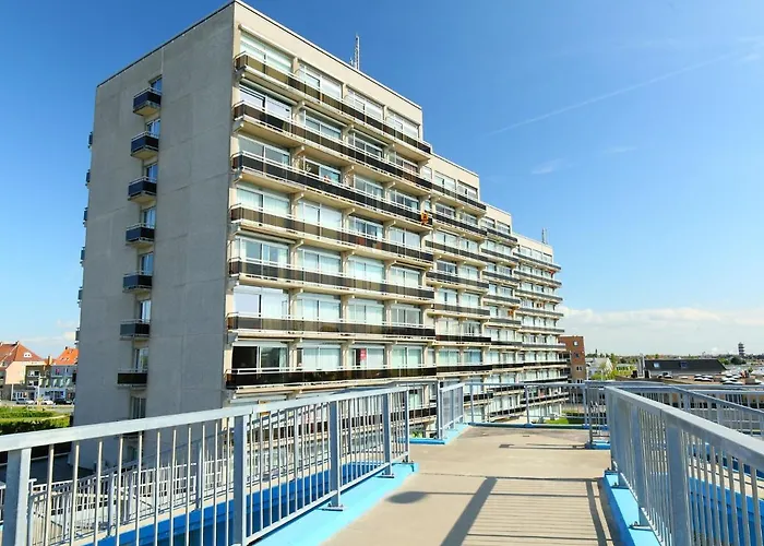 Seaview 4 With Parking By Interhome * ברדנה